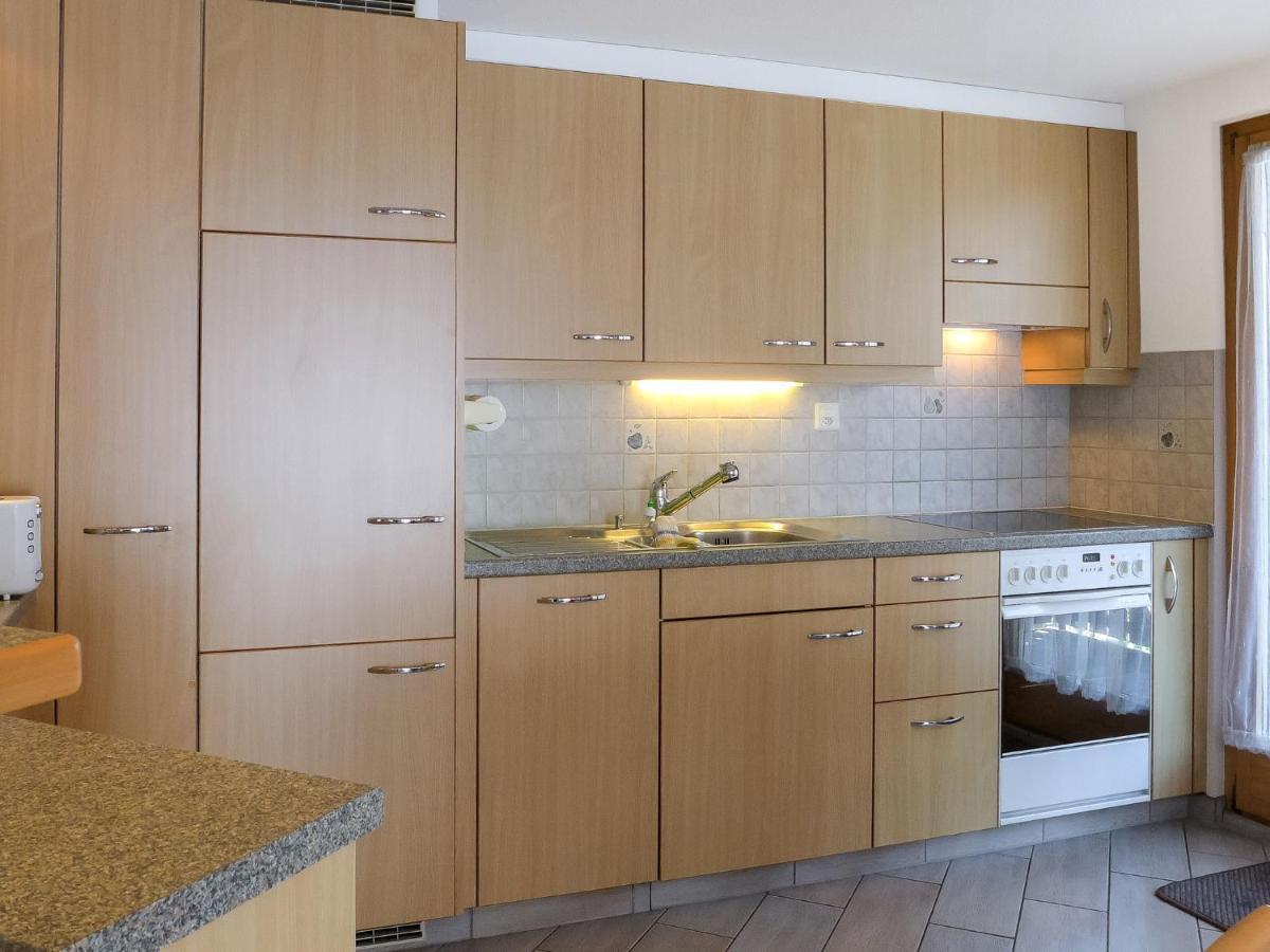 Apartment Chalet Dossen Zermatt Bagian luar foto